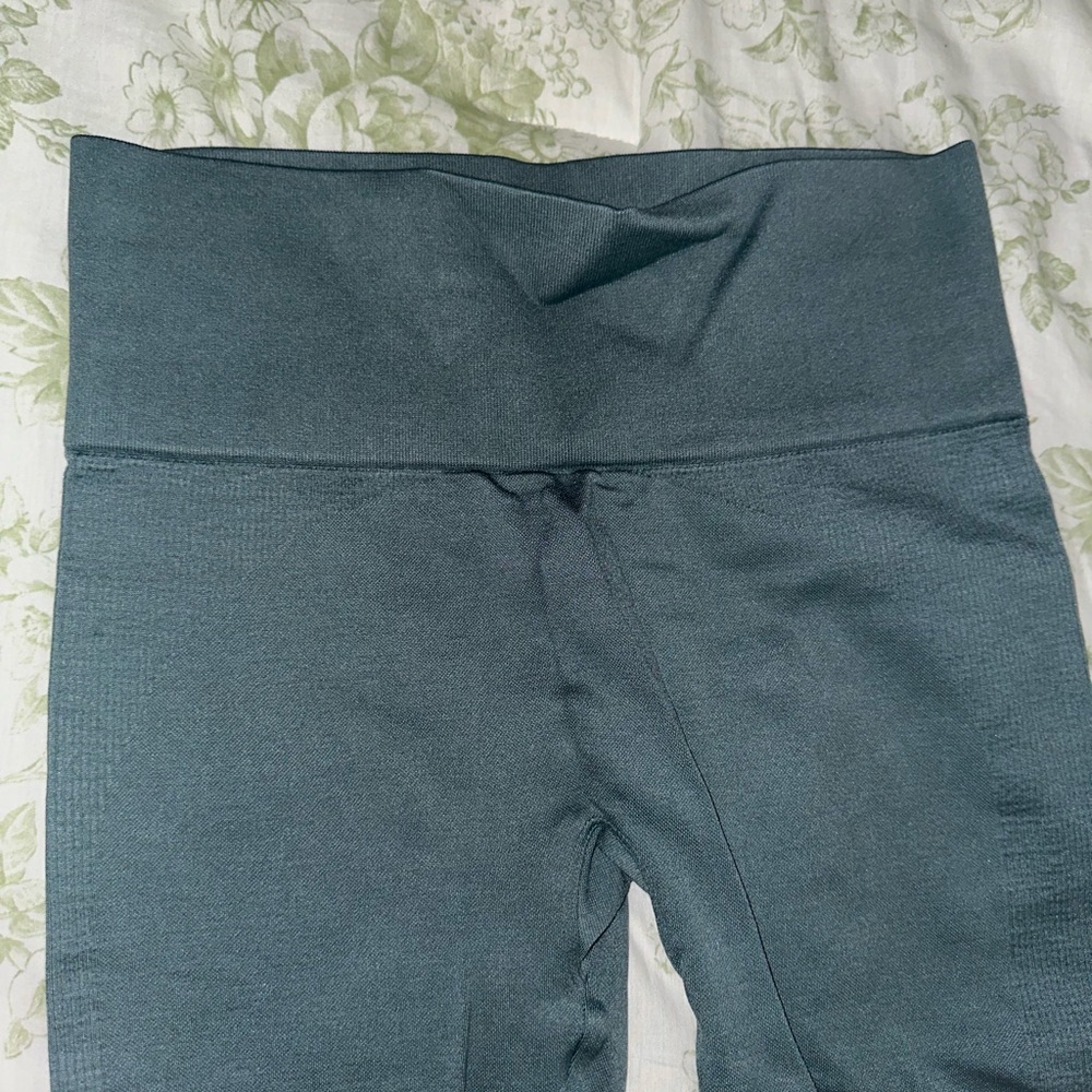 SET Active Leggings